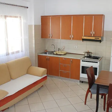 Bledi's Comfy In New Blvd / Free Parking Тирана